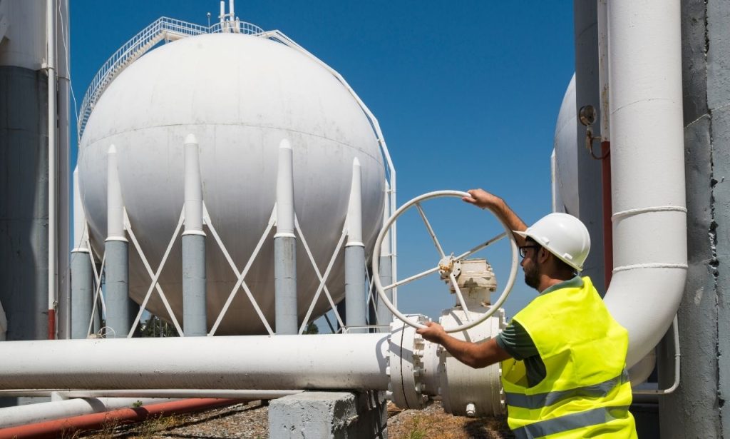 sivilastirilmis-petrol-gazi